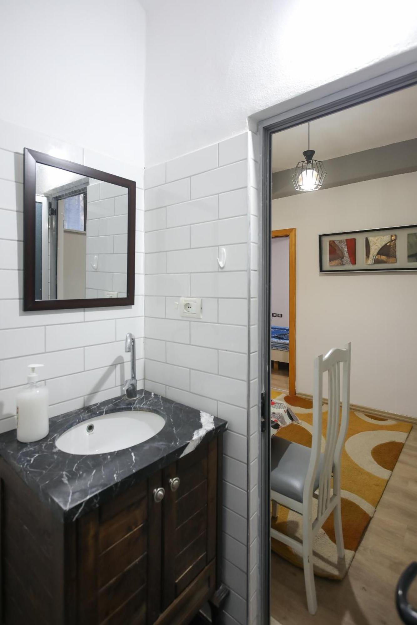 Super Apartment In The Ancient Roman Amphitheater ดูร์เรส ภายนอก รูปภาพ