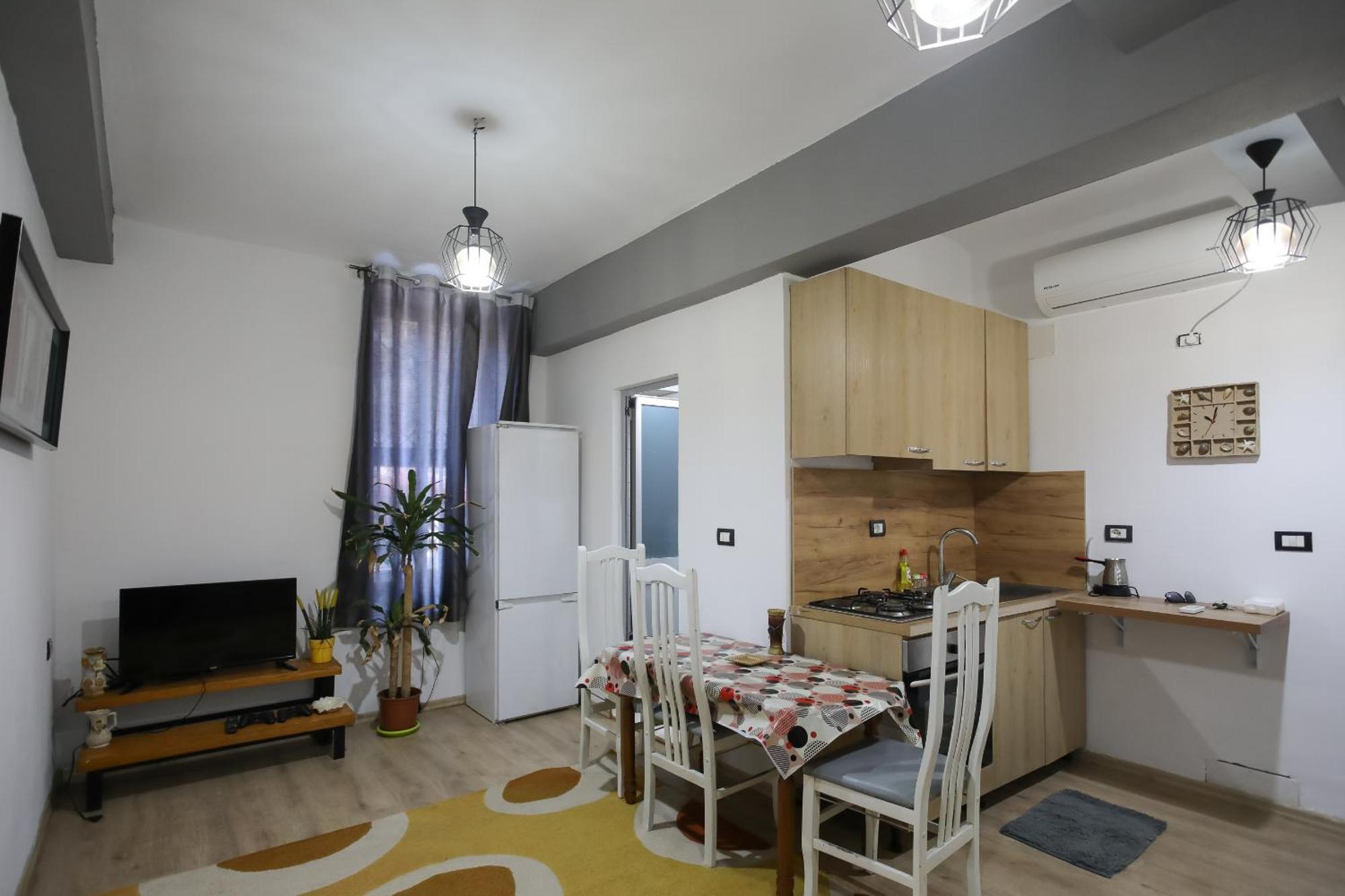 Super Apartment In The Ancient Roman Amphitheater ดูร์เรส ภายนอก รูปภาพ