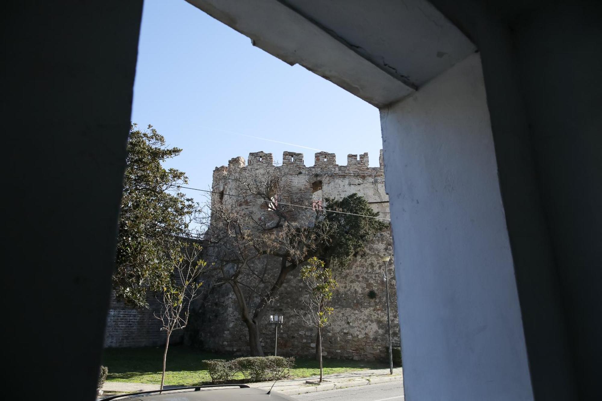 Super Apartment In The Ancient Roman Amphitheater ดูร์เรส ภายนอก รูปภาพ